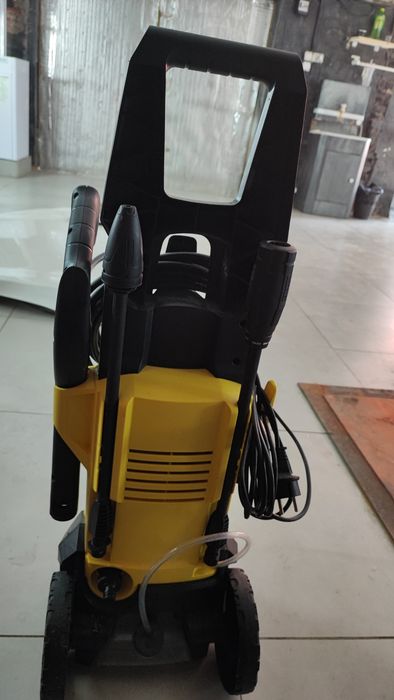 Продам karcher k3, новый.
