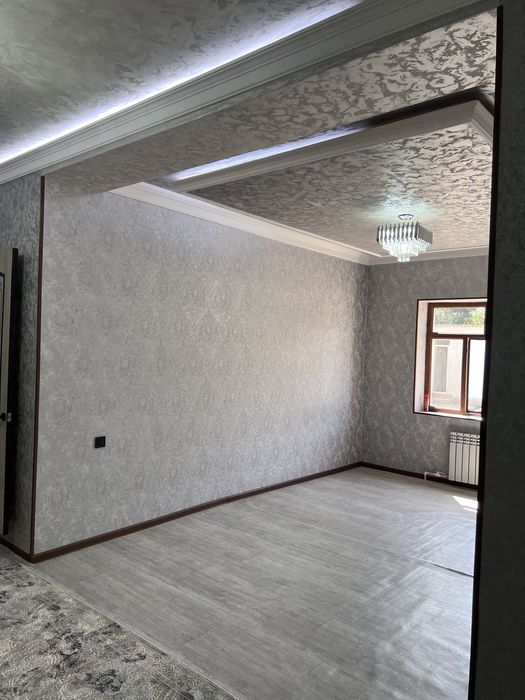 Yangi hovli sotiladi