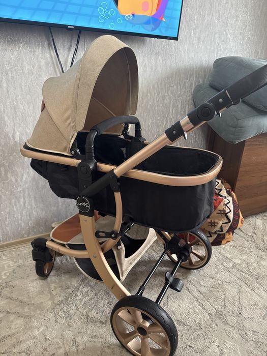 Продам детскую коляску AIMILE 2 в 1