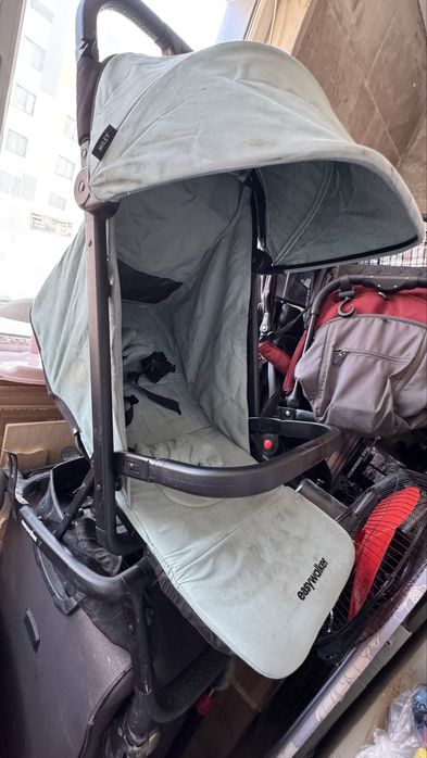 Продам коляску Easywalker 35000