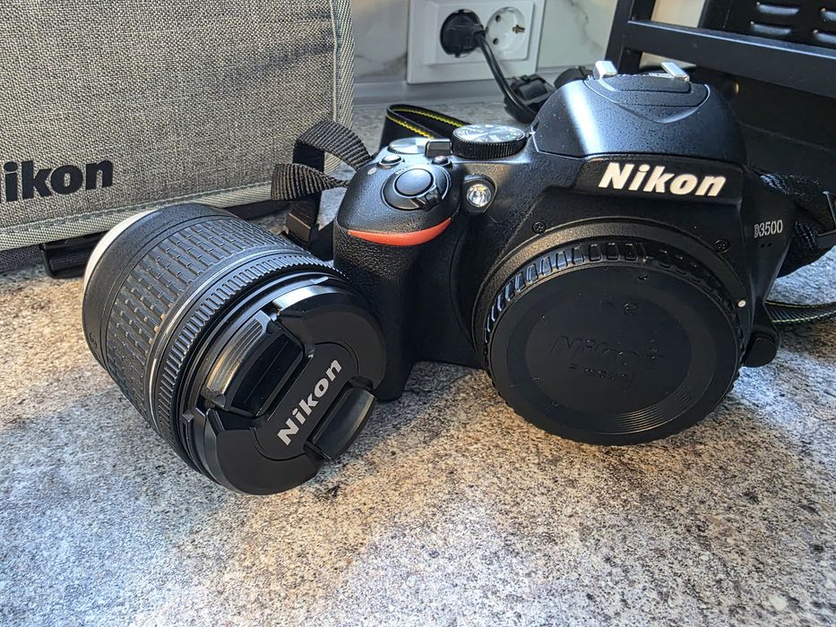 Nikon D3500 + 18-55mm VR