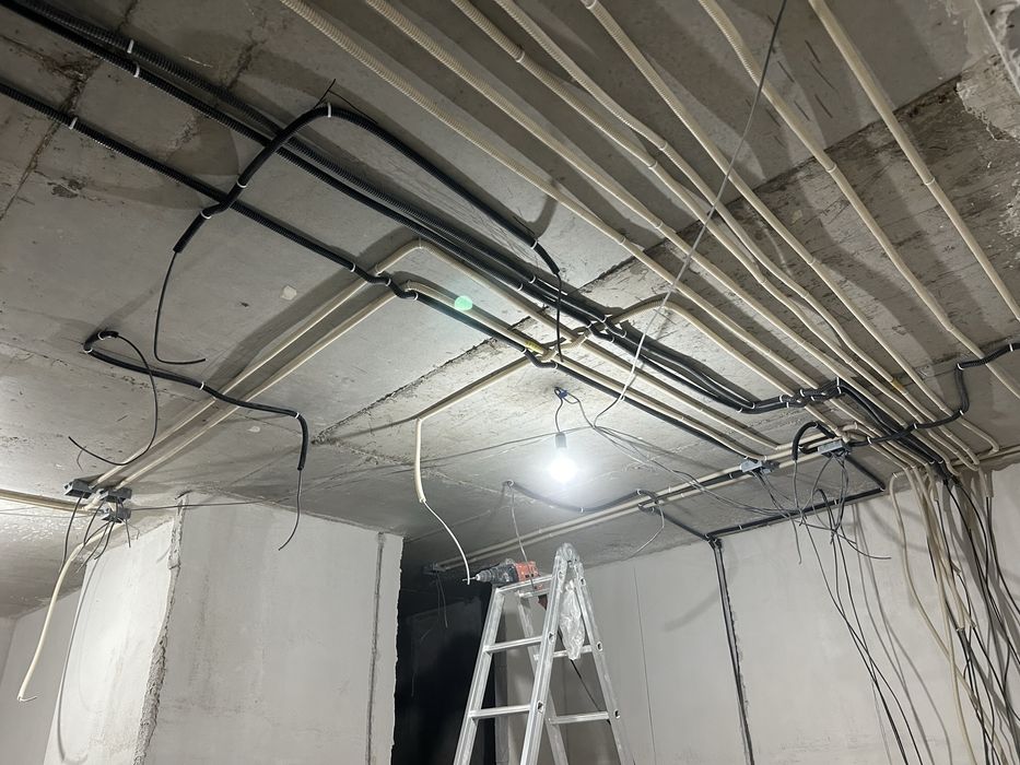 Электрик, Электромонтажные работы