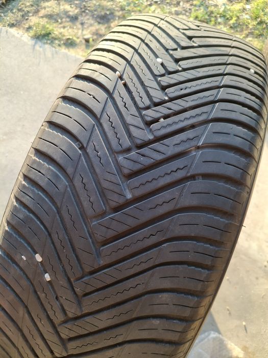 2 Anvelope m+s  235 60 r18 Hankook