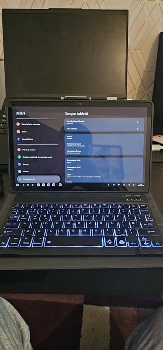 Lenovo tab p11 cu husa si tastatura