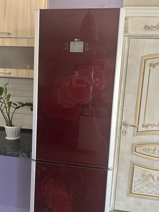 Холодильник LG хорошая