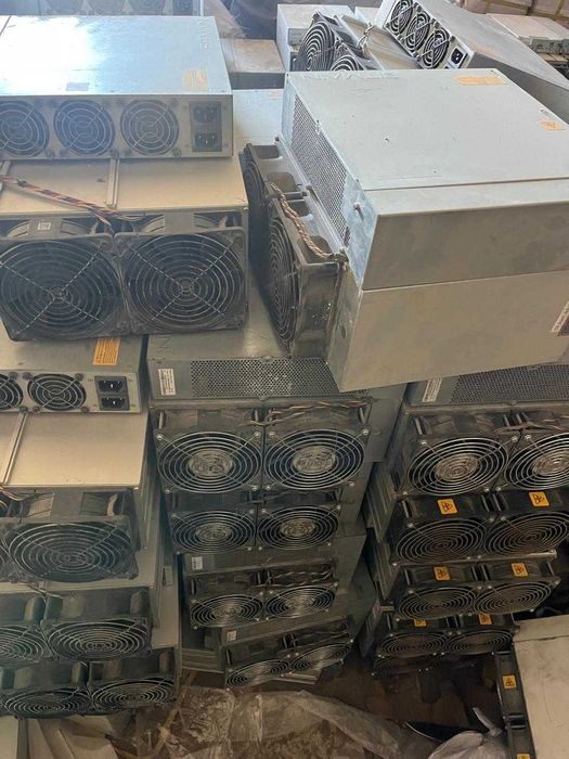 Продам майнинговое оборудование Antminer S19 95 TH/s - 129 шт.