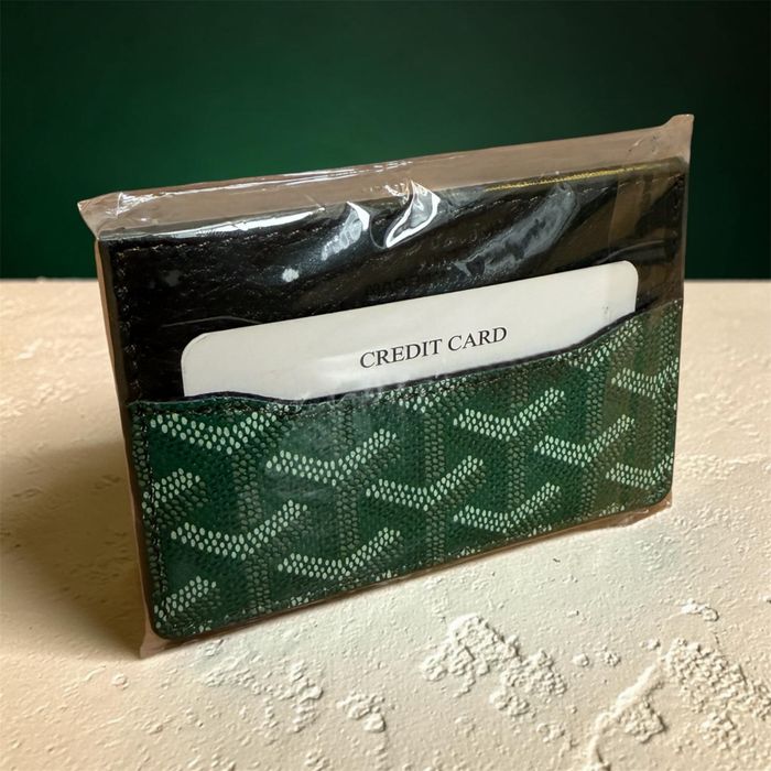 Зелен калъф за карти (card holder) Goyard