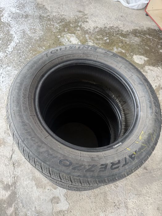 Продам шины комплект