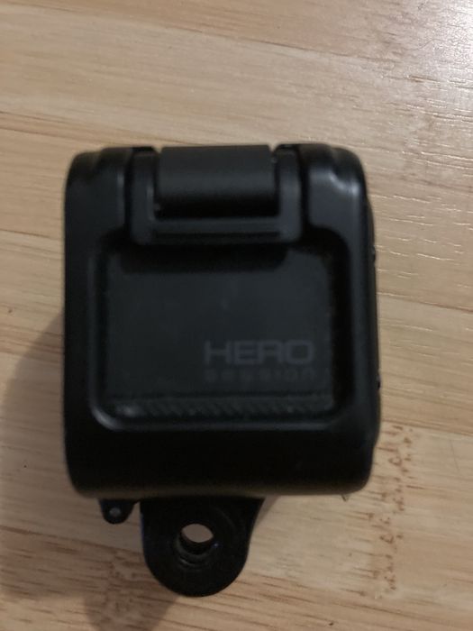 Go pro hero 4 session,perfect funcționabilă,+ accesoriile din poze
