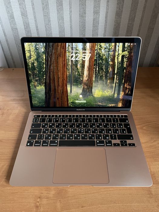 MacBook Air M1 8ГБ/256ГБ