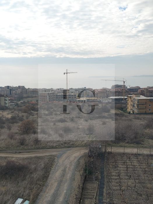 Продава се Двустаен апартамент в Свети Влас - 82 кв.м за 1061 €/кв.м - Снимка #15