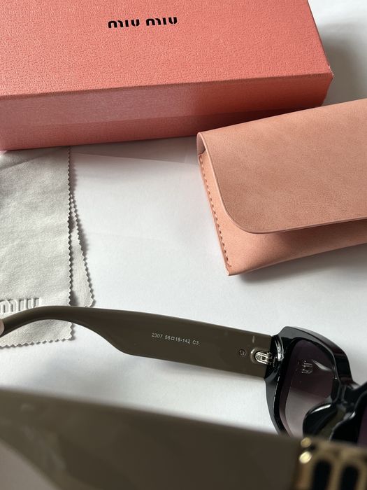 Ochelari de soare MIUMIU noi