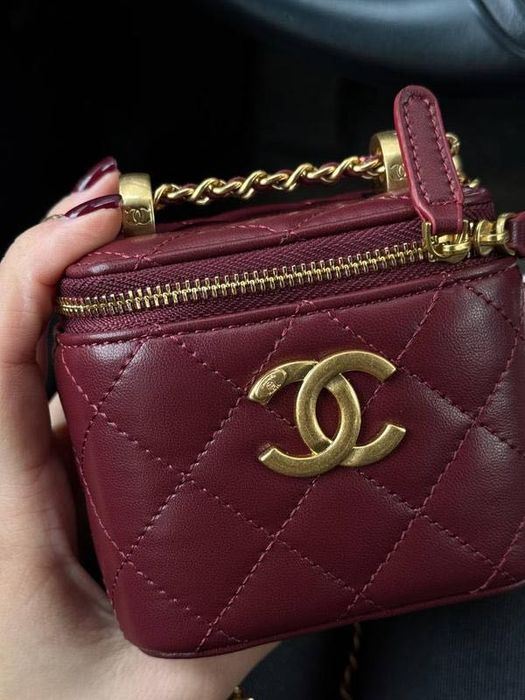 C*H*A*N*E*L мини чанта