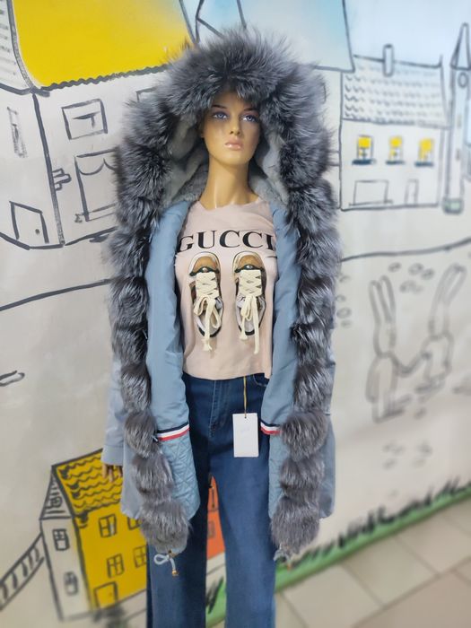 Продам парку!Новая