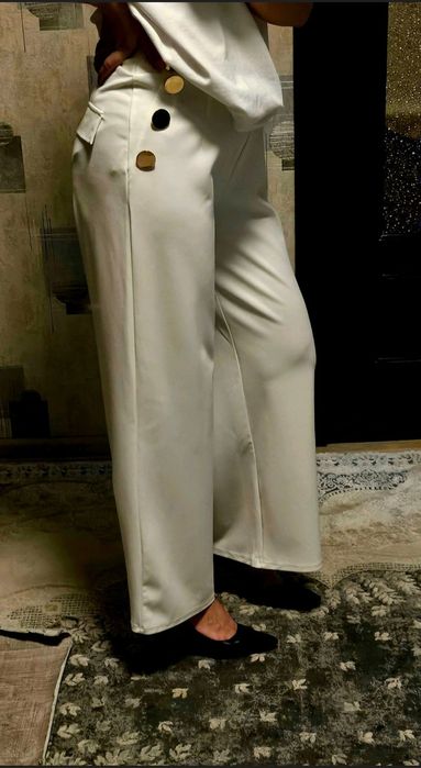 Ayollar uchun maxsus zamonaviy shim. современная одежда для женщин