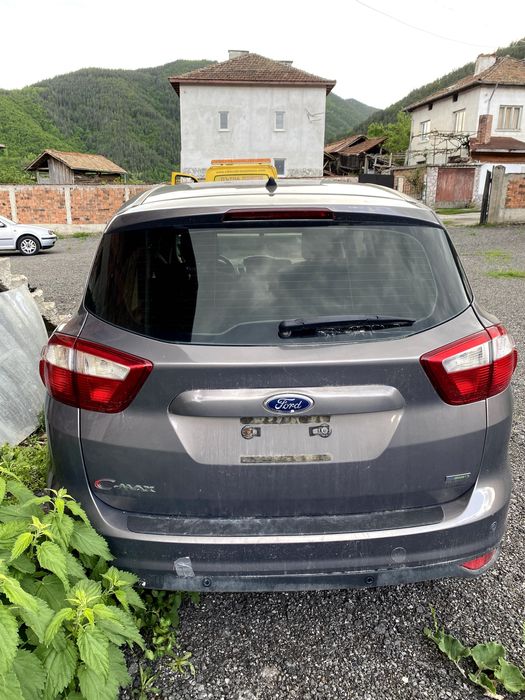 Ford focus C-MAX 1000куб. см. 125к.с. на части