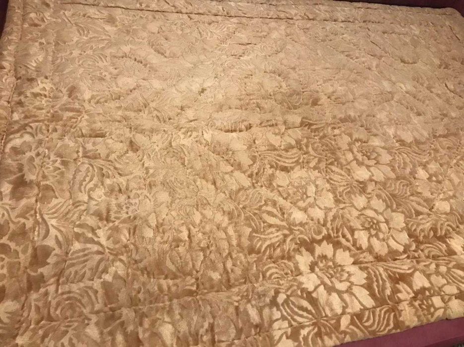 Продам одеяло ручной работы