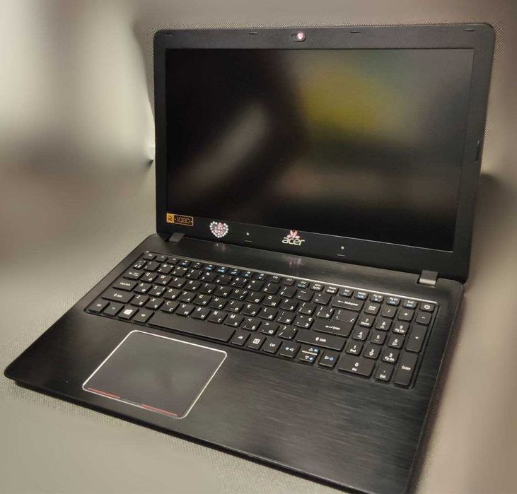 Лаптоп Acer Acer Aspire F5-573G.