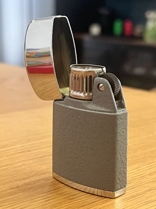 Ronson 1950 - pat. 173552 zippo