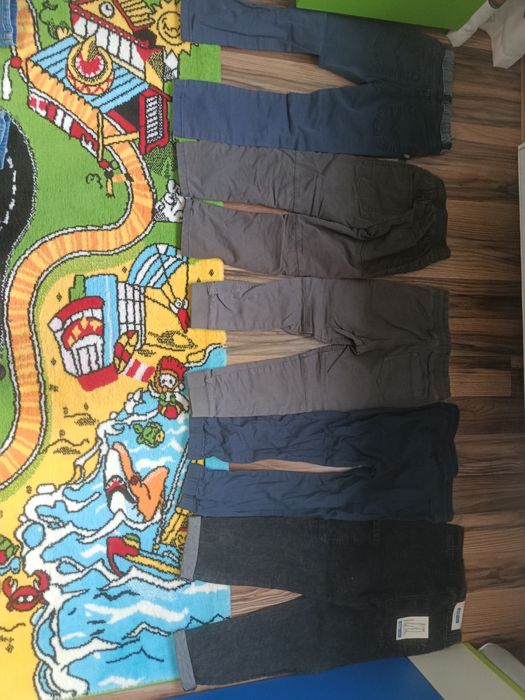 Blugi băieți 4 - 6 ani