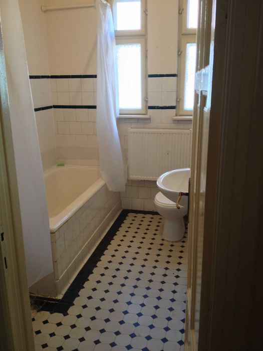 Ofer spre inchiriere apartament 3 cam in vila Domenii Casin