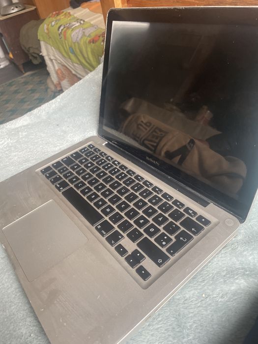 Vand lapotop macbook