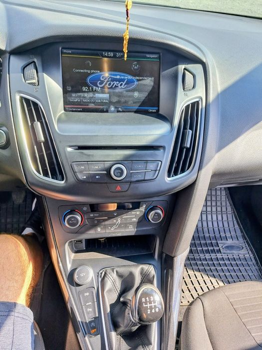 FORD Focus 2015 — imagine 3