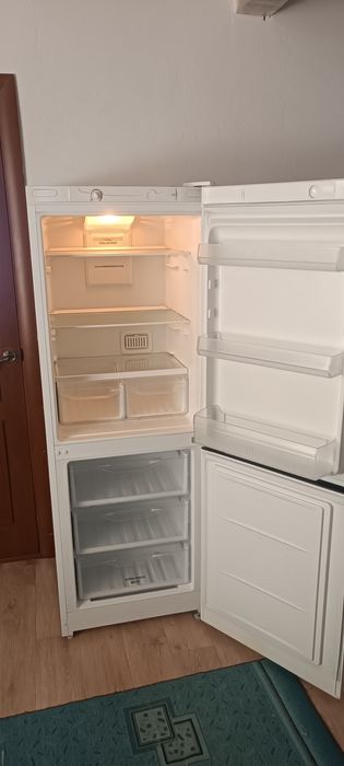 Продам холодильник в отличном состоянии