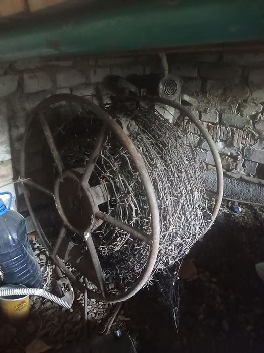 Продам бухту колючей проволоки