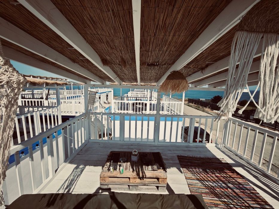 Beach Please! Cazare bungalow casuta vedere la mare  Costinesti