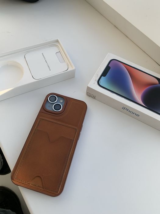 продам iPhone 14  128гб