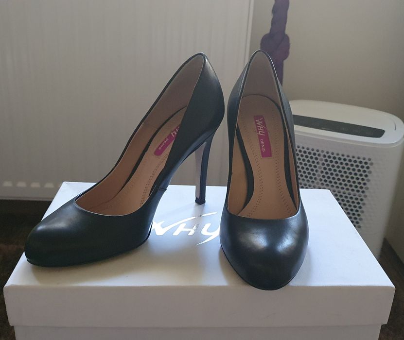 Pantofi cu toc din piele neagra Why Denis