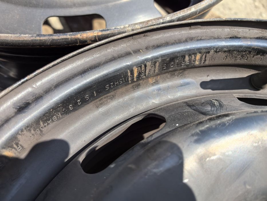 15 цола 4 х 108 мм Пежо 208 / Ситроен Ц3 - 6 инча / ЕТ 23