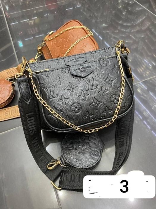 Genti si rucsacuri d