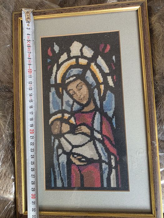 Стари гоблени - Мадона с младенеца и Птица в гнездо