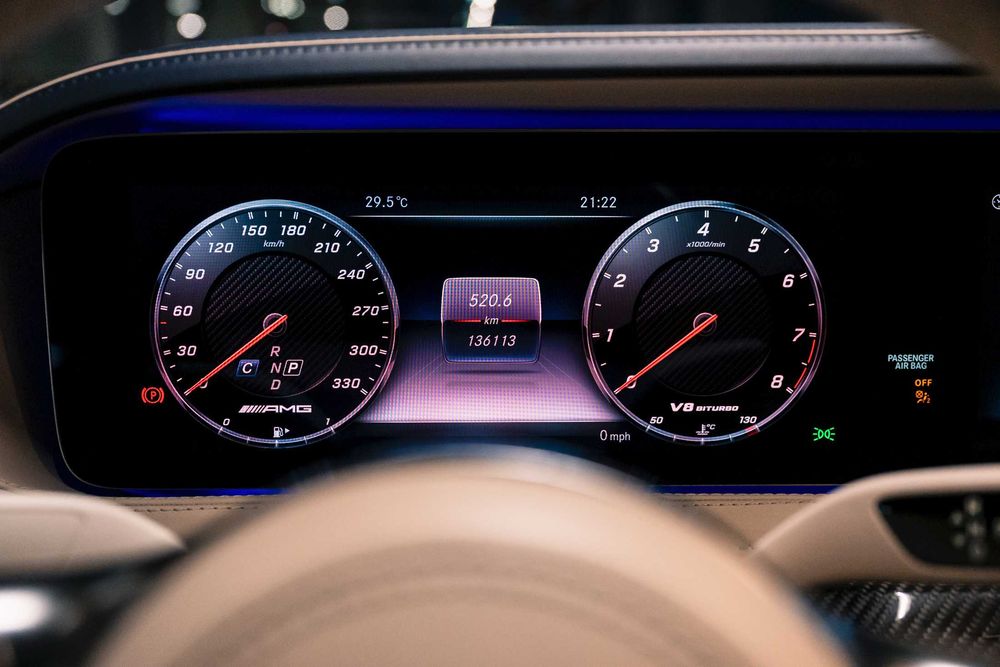 Mercedes-Benz S63 AMG Carbon 4.0 V8 BiTurbo 613CP