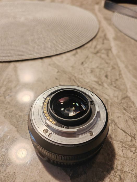 Obiectiv Fujifilm XF 18mm f/2 R ca nou