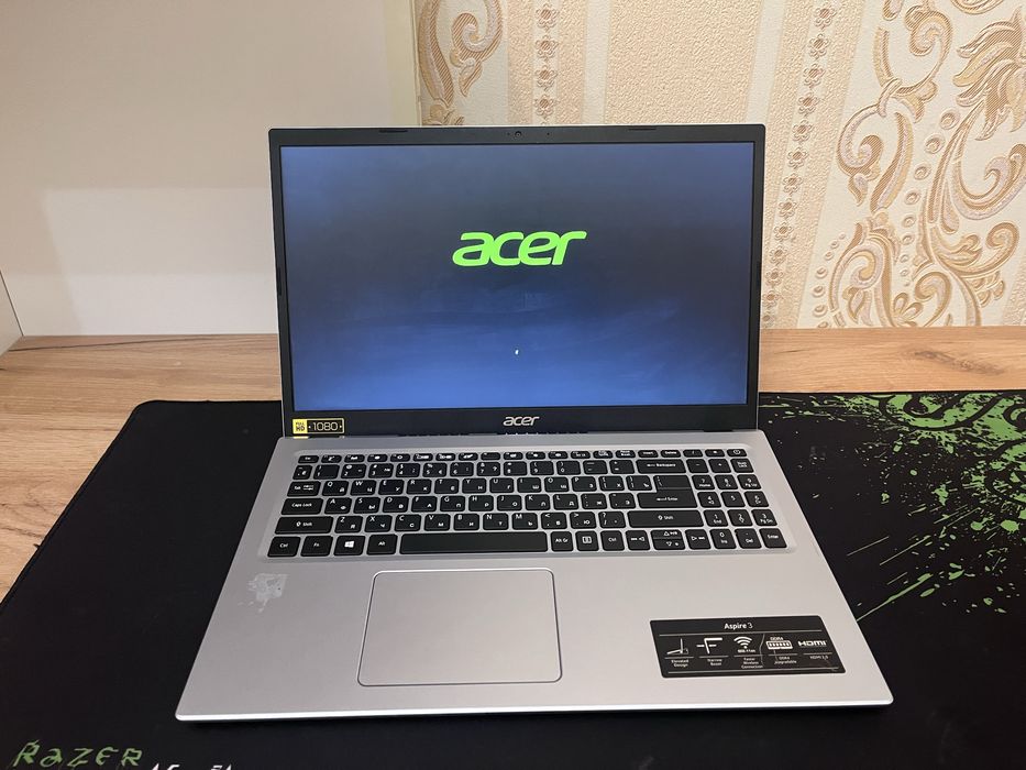 Ноутбук acer aspire 3