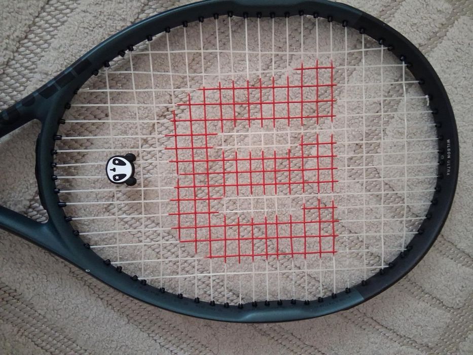 Racheta Wilson Ultra V4