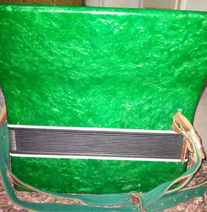 Аккордеон Темп продам