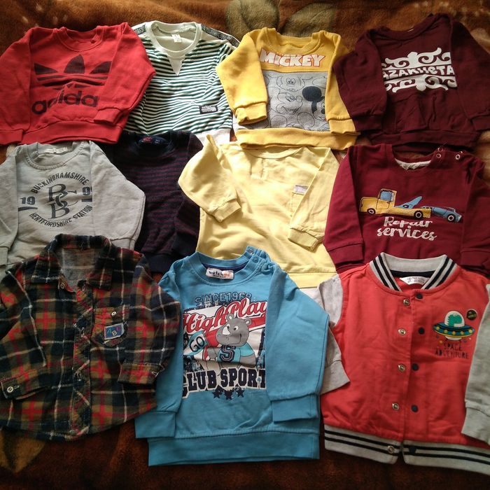 Продам курточки, костюмы