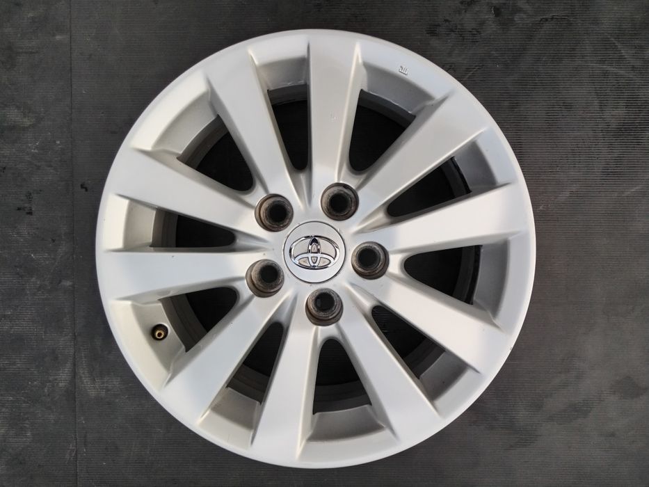 5x114,3 6,5Jx16 RH  ET45 TOYOTA