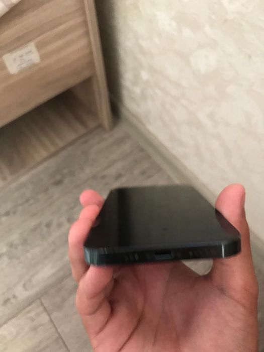 Айфон 12про нужен ремонт