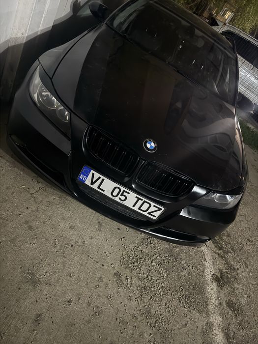 BMW E91 318d 2006 Preț 2500€ Negociabil