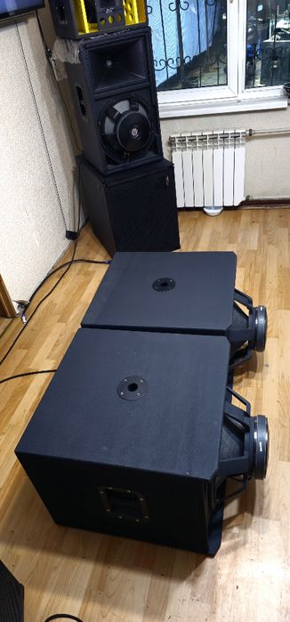 Мощьные сабы R-18 оригинал.