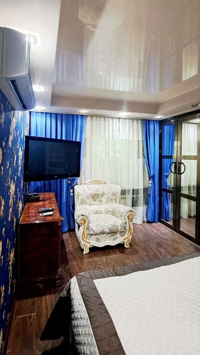 2-ком Чиланзар 1 Евроремонт Метро Хамза Мукими Гагарина Мебель+Техника