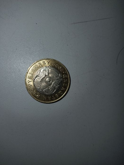 Продам коллекционные монеты