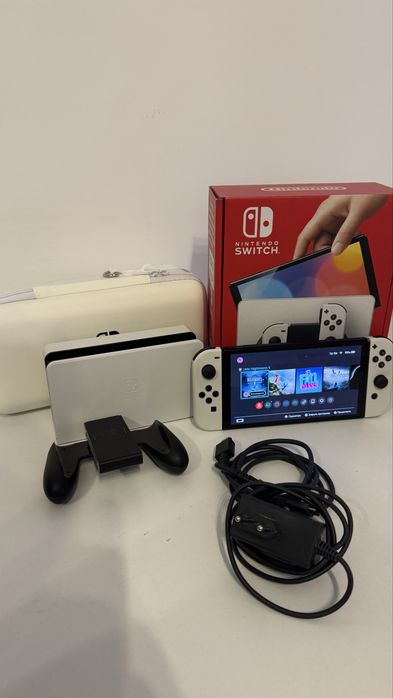 Nintendo Switch OLED 64GB  + подарък калъф+допълнителен контролер
