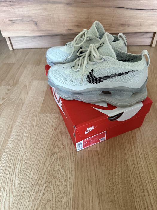 Дамски маратонки NIKE