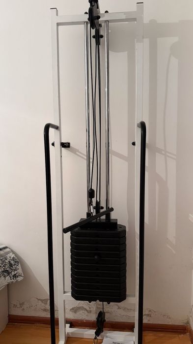 Многофункциональный силовой тренажёр